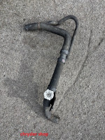 horní hadice chladiče / vstupní 2.0 a 2.4 - ORIGINÁLNÍ DÍL